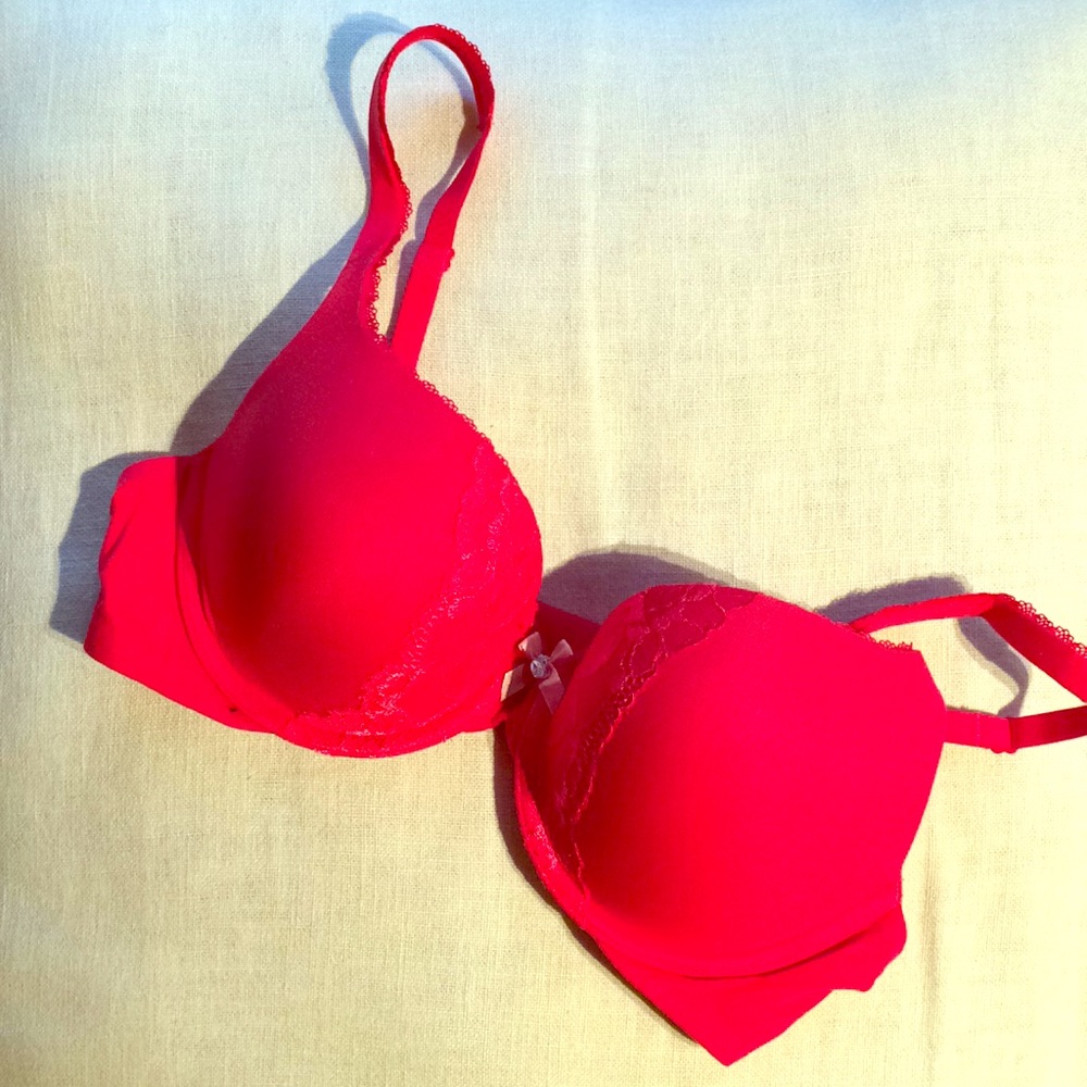 Victoria’s Secret Red Bra